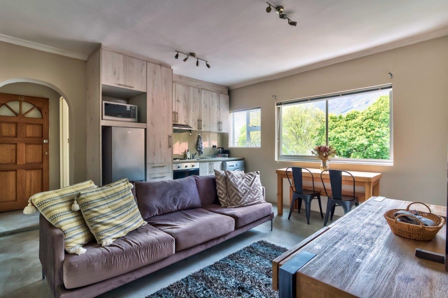 1 Bedroom Property for Sale in Oranjezicht Western Cape